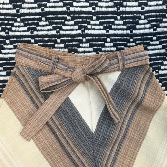 SOLD vtg A-line skirt, 24/xs - Picture 9 of 11